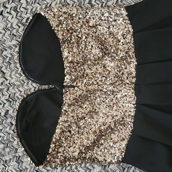 XTAREN SEQUIN GOLD AN BLACK MINI DRESS - Picture 4 of 10